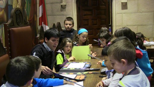 Tonuccirentzako liburua_2