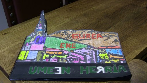 Tonuccirentzako liburua_3