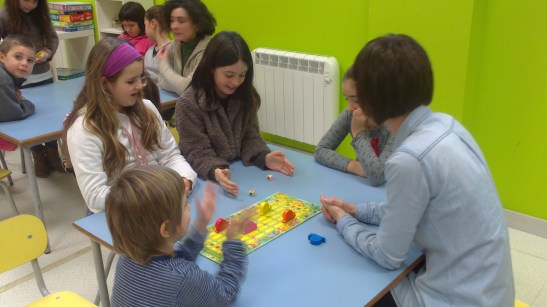 Urtarrilak 25 Euskaraz jolastuz eta abestuz