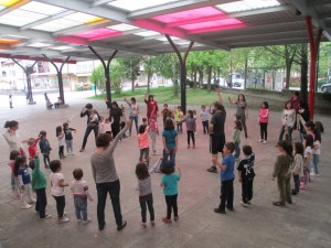 2015-04-24 Batukada,zabarre,ehuntzen,kirol jolasak (4)